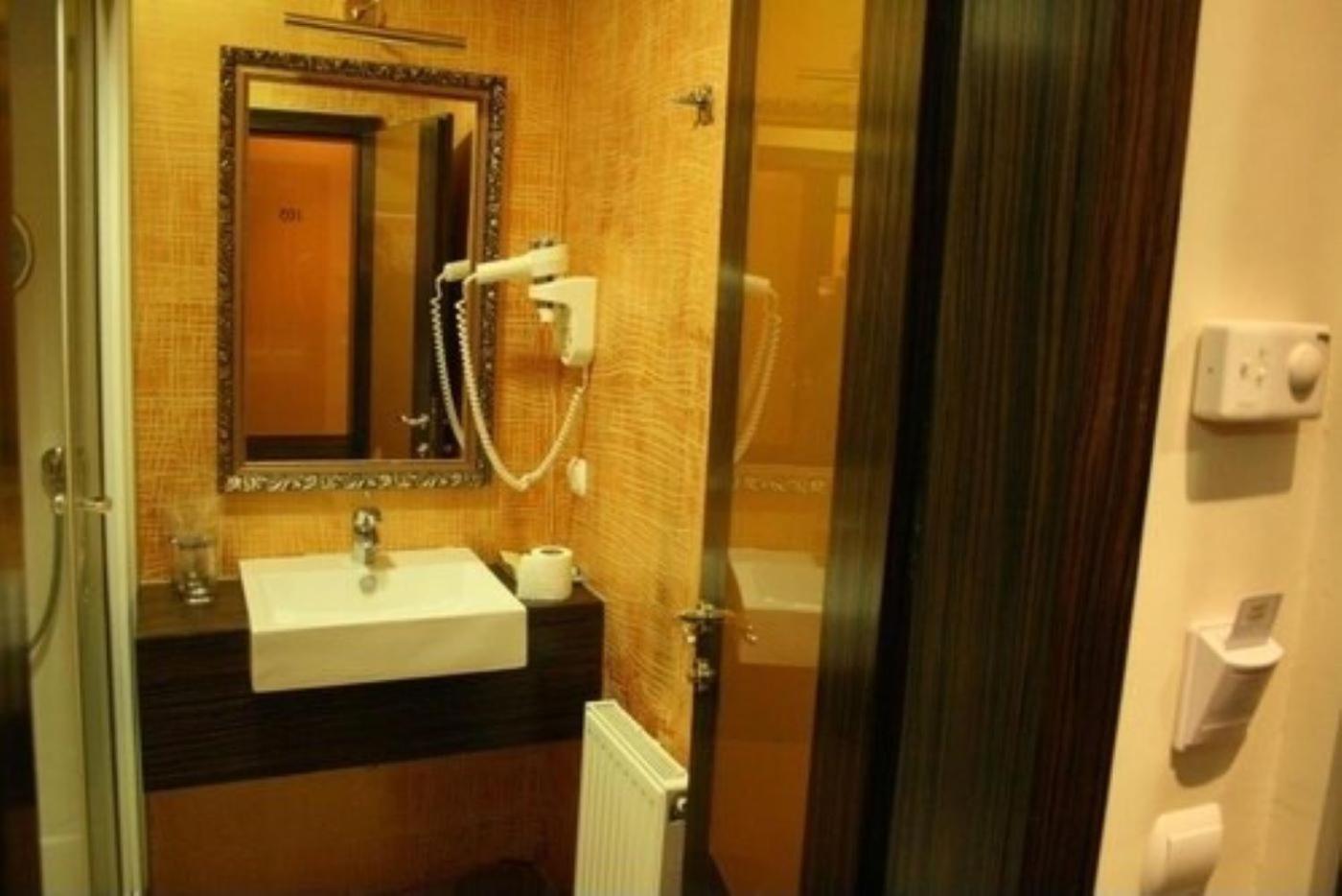 Hotel Hercegovina Ilidža Kültér fotó