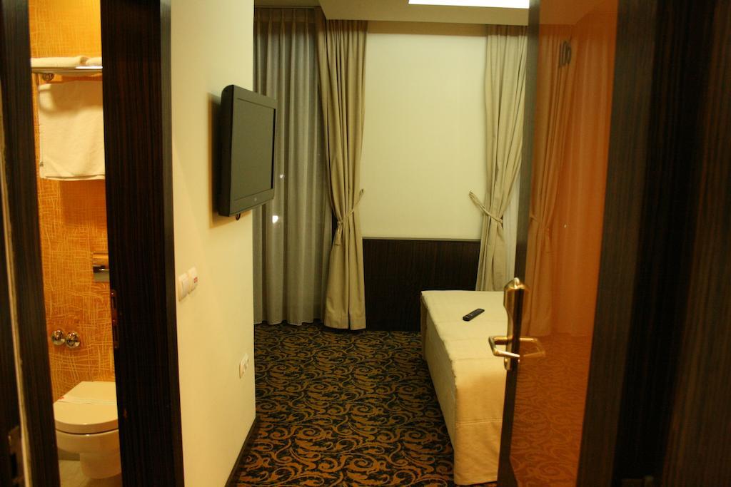 Hotel Hercegovina Ilidža Kültér fotó