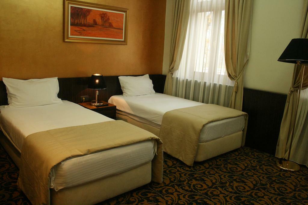 Hotel Hercegovina Ilidža Kültér fotó
